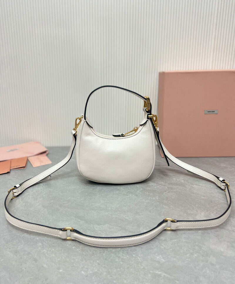 Miumiu Leather Hobo Bag 5BP084